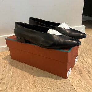 Loro Piana  Black Women's “Rebecca” flats 38 with box and duster